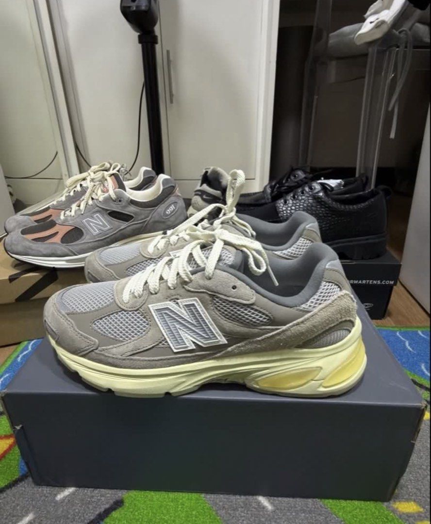 New Balance 2010 (Category: Sneakers) located in Paranaque City. Submitted by yjjjy (Listing ID 1467360550, Image 2). Description: New Balance 2010 Brand New Deadstock – Size US 10.5 A premium lifestyle runner featuring breathable mesh construction, suede overlays, and a cushioned sole for everyday comfort. A versatile pair perfect for both casual wear and sneaker collections. Price: ₱8995 .