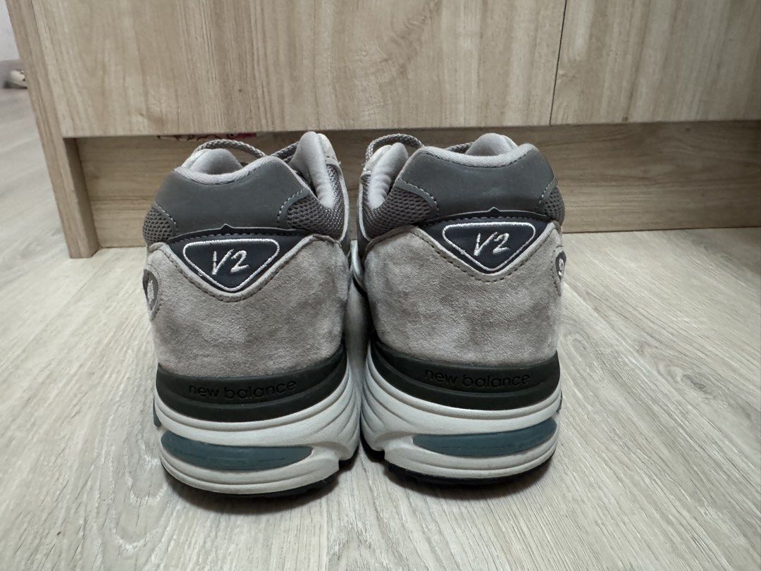 New Balance 991 （分類：波鞋）位於 Hong Kong。 由 thanksssssssss 提交（商品編號 1467204346，圖片 5）。簡介： EUR 44 UK9.5 著過3次，已清潔。