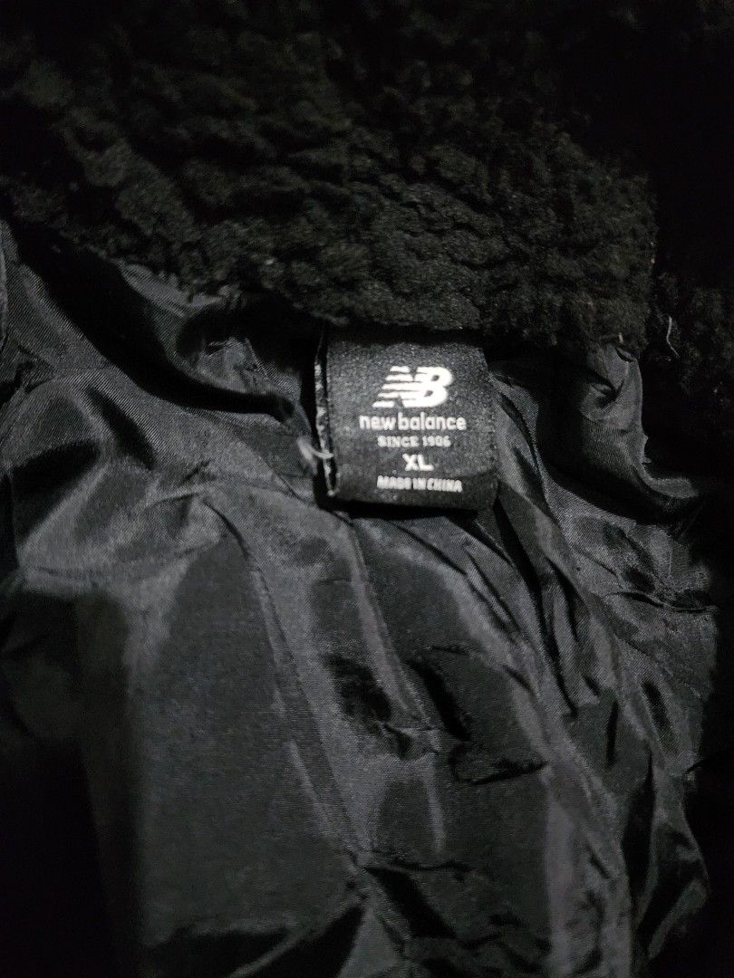 New balance sherpa jacket (Category: Coats, Jackets and Outerwear) located in Cavite. Submitted by behindourstyle (Listing ID 1467346516, Image 3). Description: 1200 only Solid neto guys 🔥 Para sa big boys or gusto ng over size ✅️ Xl fittings ✅️.
