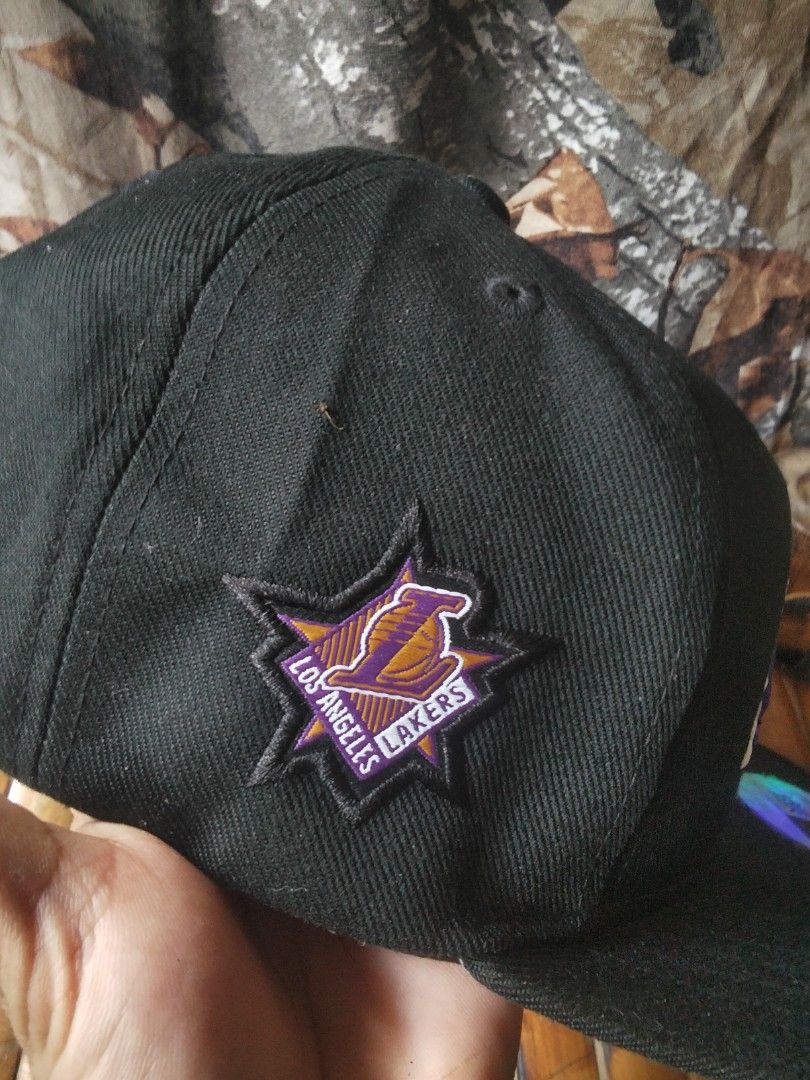NEW ERA LAKERS CAP! SNAPBACK (Category: Caps & Hats) located in Manila. Submitted by known_as_kairu. (Listing ID 1467360527, Image 2). Description: negotiable sa sure buyer.
