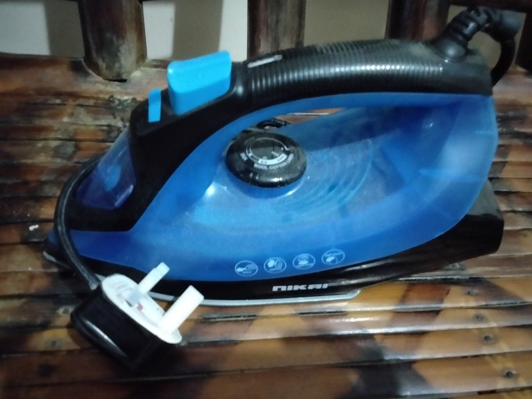 NIKAI STEAM FLAT IRON original (Category: Irons & Steamers) located in Manila. Submitted by known_as_kairu. (Listing ID 1467361128, Image 2). Description: .