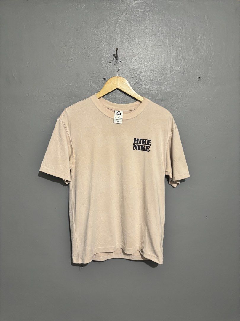 Nike Acg Tshirt (Category: Tshirts & Polo Shirts ) located in Bacolor. Submitted by dandaofficial25 (Listing ID 1467239091, Image 1). Description: Excellent condition no crack print.