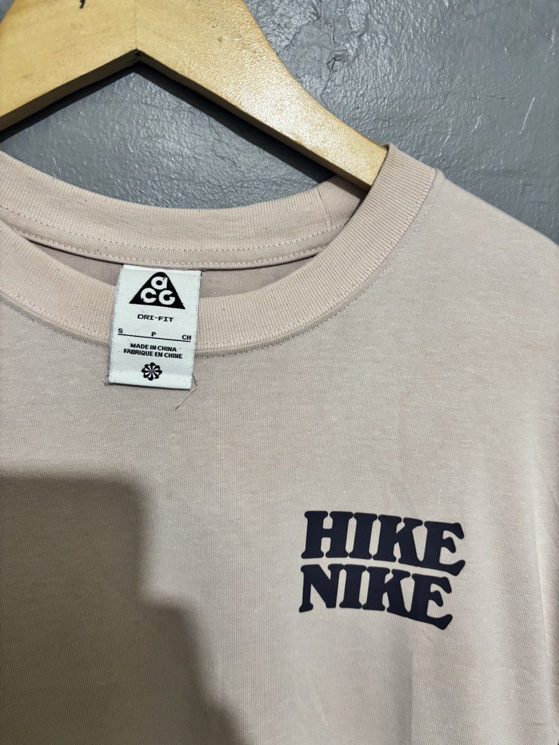 Nike Acg Tshirt (Category: Tshirts & Polo Shirts ) located in Bacolor. Submitted by dandaofficial25 (Listing ID 1467239091, Image 2). Description: Excellent condition no crack print.