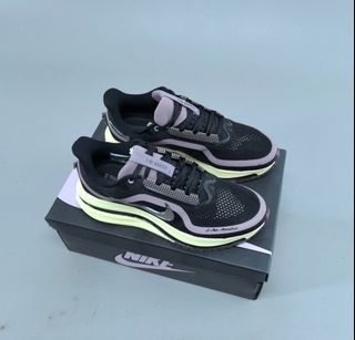 (Category: ) located in . Submitted by khai.uasneakers (Listing ID 1467344017, Image 1). Description: .