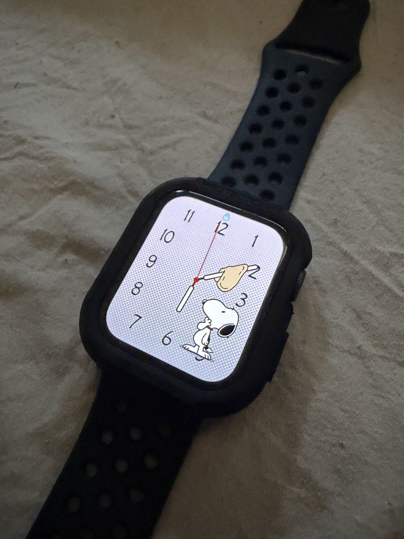 Nike Apple Watch SE 44mm (Category: Wearables & Smart Watches) located in Manila. Submitted by alvinjugo (Listing ID 1467183607, Image 2). Description: Selling my Apple Watch Nike SE 44mm Used as daily watch Includes original Nike Strap and charger RFS: battery needs replacement, can be used the whole day but needs charging after. Price: 5,000(negotiable but will pass automatically sa low ballers) Meet-ups in Eastwood.
