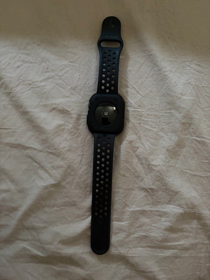 Nike Apple Watch SE 44mm (Category: Wearables & Smart Watches) located in Manila. Submitted by alvinjugo (Listing ID 1467183607, Image 3). Description: Selling my Apple Watch Nike SE 44mm Used as daily watch Includes original Nike Strap and charger RFS: battery needs replacement, can be used the whole day but needs charging after. Price: 5,000(negotiable but will pass automatically sa low ballers) Meet-ups in Eastwood.