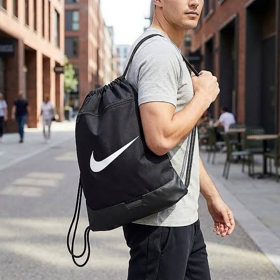 nike brasilia drawstring gym bag (Category: Backpacks) located in Tigaon. Submitted by roland0402 (Listing ID 1467292000, Image 2). Description: 18Litters brandnew original syempre subrang steal price.