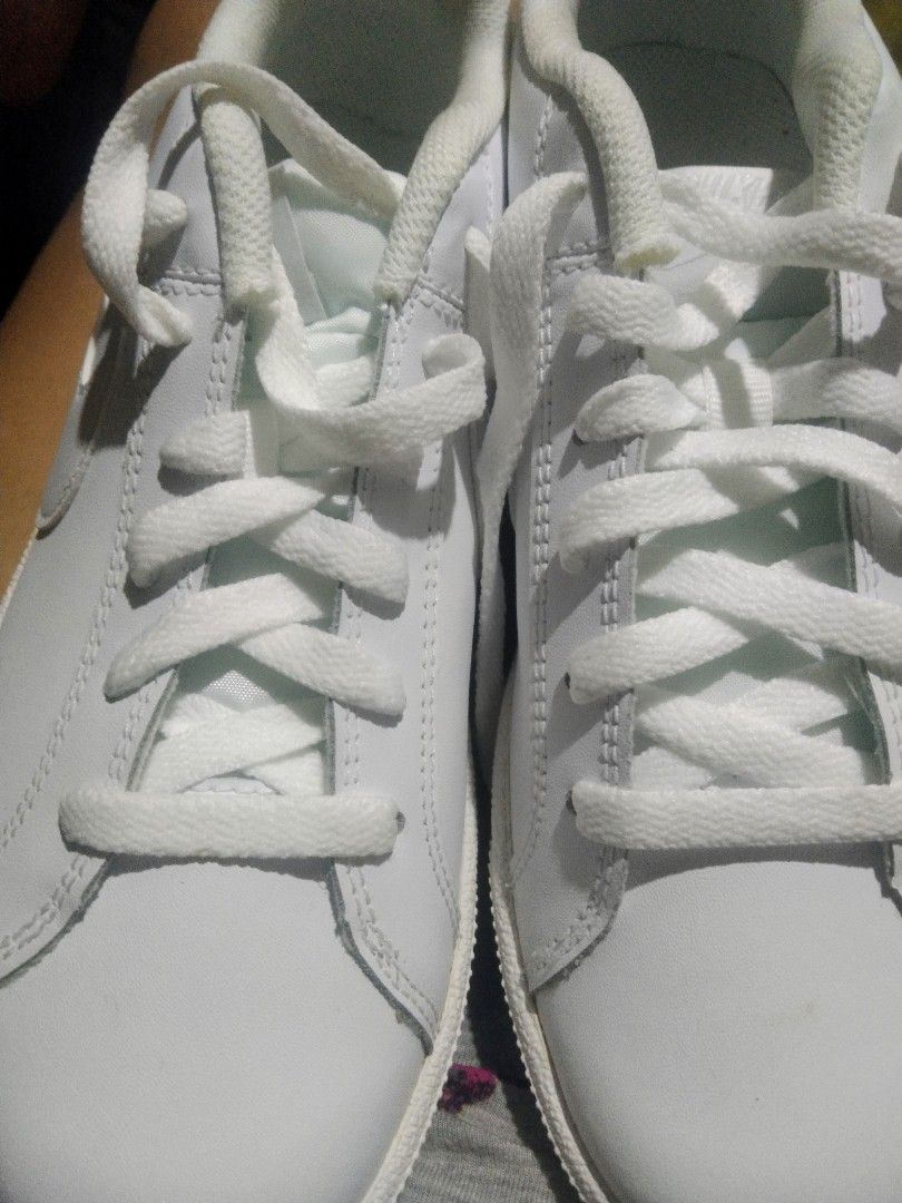 Nike Court royale 2 (Category: Sneakers) located in Manila. Submitted by jerolan0413 (Listing ID 1467351113, Image 3). Description: brand new po pero nawala Po Yung box niya, Hindi ko pa siya nagagamit, may bago na din Po ako. kaya need ko na Po siya ibenta.