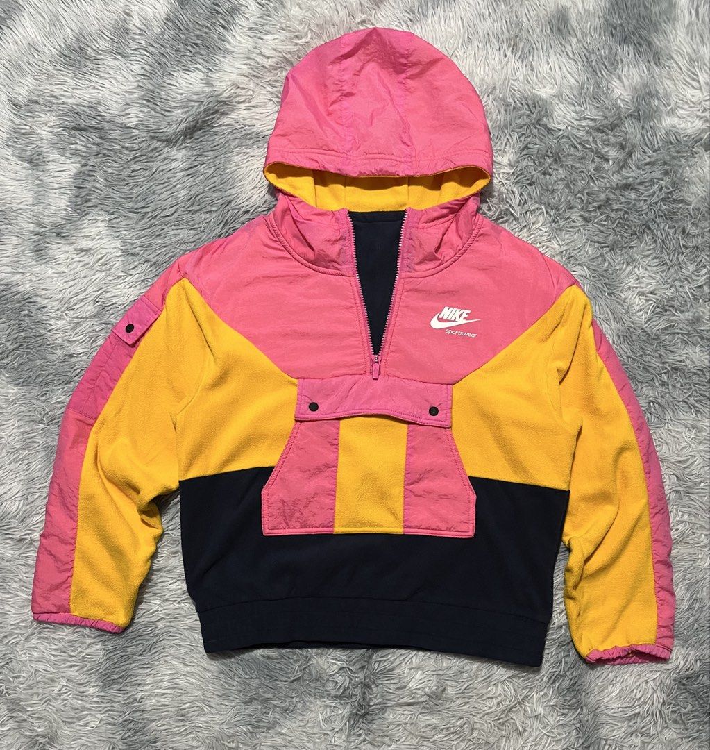 Nike Fleece Jacket (Category: Coats, Jackets and Outerwear) located in Sasmuan (Sexmoan). Submitted by winterclothes.ph (Listing ID 1467331363, Image 1). Description: Nike Fleece Jacket XL on tag Women’s Width 21 Length 23 Excellent Condition .