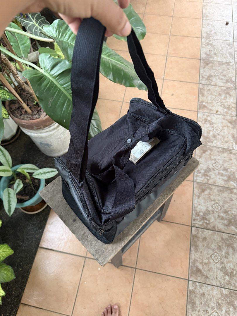 Nike Brasilia Duffel Bag 24L Extra Small (Category: Backpacks) located in Bacoor. Submitted by robingueco (Listing ID 1467270697, Image 2). Description: Nike Gym Tote Bag (28L) - Black ₱1,199 Only!.
