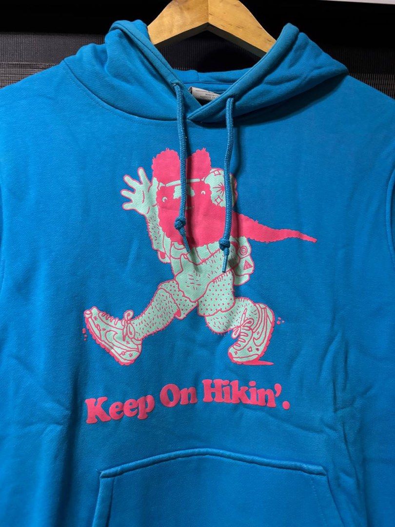 Nike Keep On Hikin Blue Hoodie (Category: Coats, Jackets and Outerwear) located in Pasig City. Submitted by abogadosupremo (Listing ID 1467346052, Image 2). Description: - Cool blue Nike hoodie - Features 'Keep On Hiking' graphic print - Small Nike logo on the sleeve - Ideal for casual wear - Please check photos for detailed condition - 100% Legit and Authentic - Very Good Condition - Color may vary due to lighting - No issue at all - Size : Can 