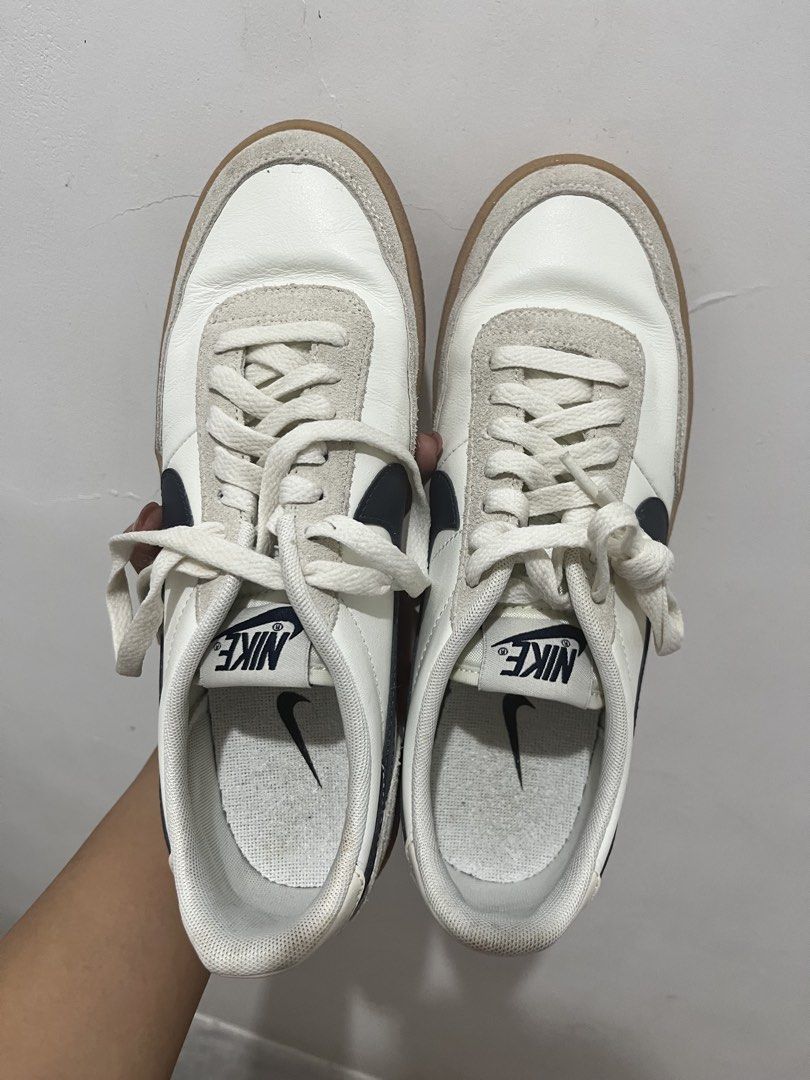 Nike Killshot 2 White Navy Gum Sole Size 6.5 (Category: Sneakers) located in San Mateo. Submitted by jessilyn910 (Listing ID 1467353344, Image 1). Description: - Brand: Nike Killshot 2 - Colorway: White leather with suede overlays, navy swoosh, and classic gum sole - Size: Men's 6.5 US / EUR 39 - Condition: Clean uppers with normal wear on soles and insoles - Inclusions: Comes with original white laces - Style: Versatile everyday casual sneakers 