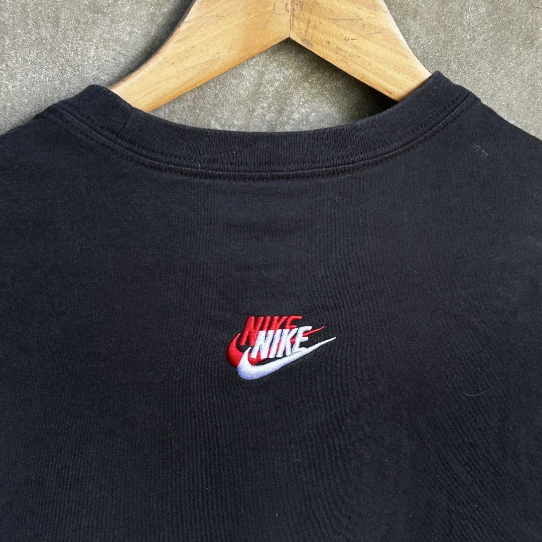 nike multi swoosh embroidery (Category: Tshirts & Polo Shirts ) located in Baguio. Submitted by ralfangelo35075 (Listing ID 1467199173, Image 3). Description: mine: ₱480 large on tag but best fit s-m 8.9/10 color rate washed ready to wear no issues DISCLAIMER: I Ralf Angelo S. Ta-a / Past wears are not affiliated with any brand that I sell. No copyright infringement intended. All items are thrifted or 2nd hand manage your expectation..