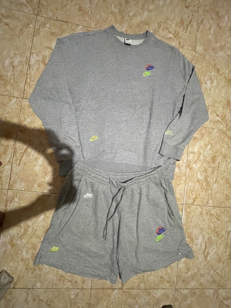 NIKE MULTIPLE LOGO OVER ALL RARE SIZE XXL (Category: Coats, Jackets and Outerwear) located in General Santos City (Dadiangas). Submitted by thriftallstar (Listing ID 1467279720, Image 2). Description: ‼️NIKE MULTIPLE LOGO OVER ALL RARE SIZE XXL ‼️ CREWNECK SIZE XXL(28/31) SHORT SIZE XXL (40 TO 46 L18 HEM16) COLOR RATE 9.8/10 EXCELLENT CONDITION GOOD AS NEW NO ISSUE 💸MINE 2K PLUS SF.