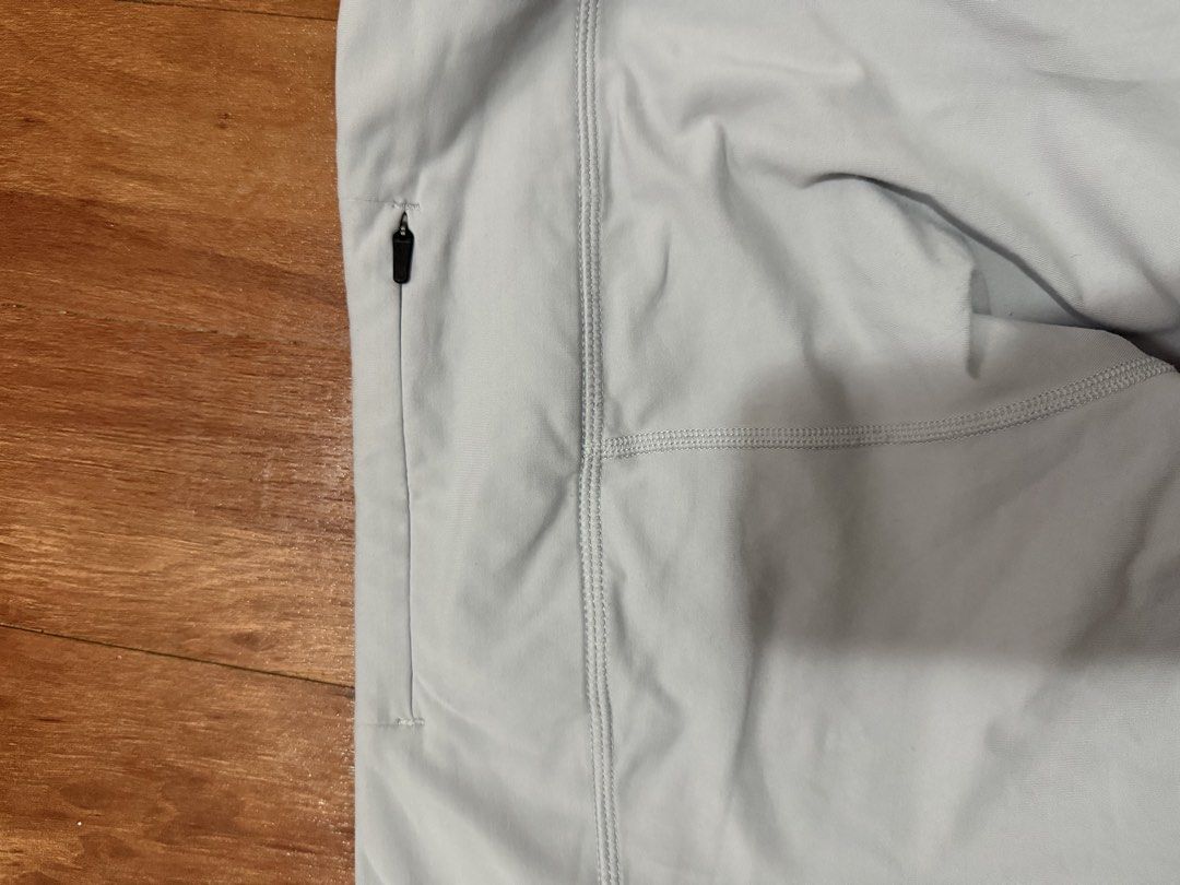 Nike Run Leggings (Category: Activewear) located in Quezon City. Submitted by krtstn (Listing ID 1467212512, Image 3). Description: .