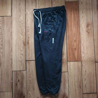 (Category: ) located in . Submitted by thriftine5 (Listing ID 1467213748, Image 1). Description: .