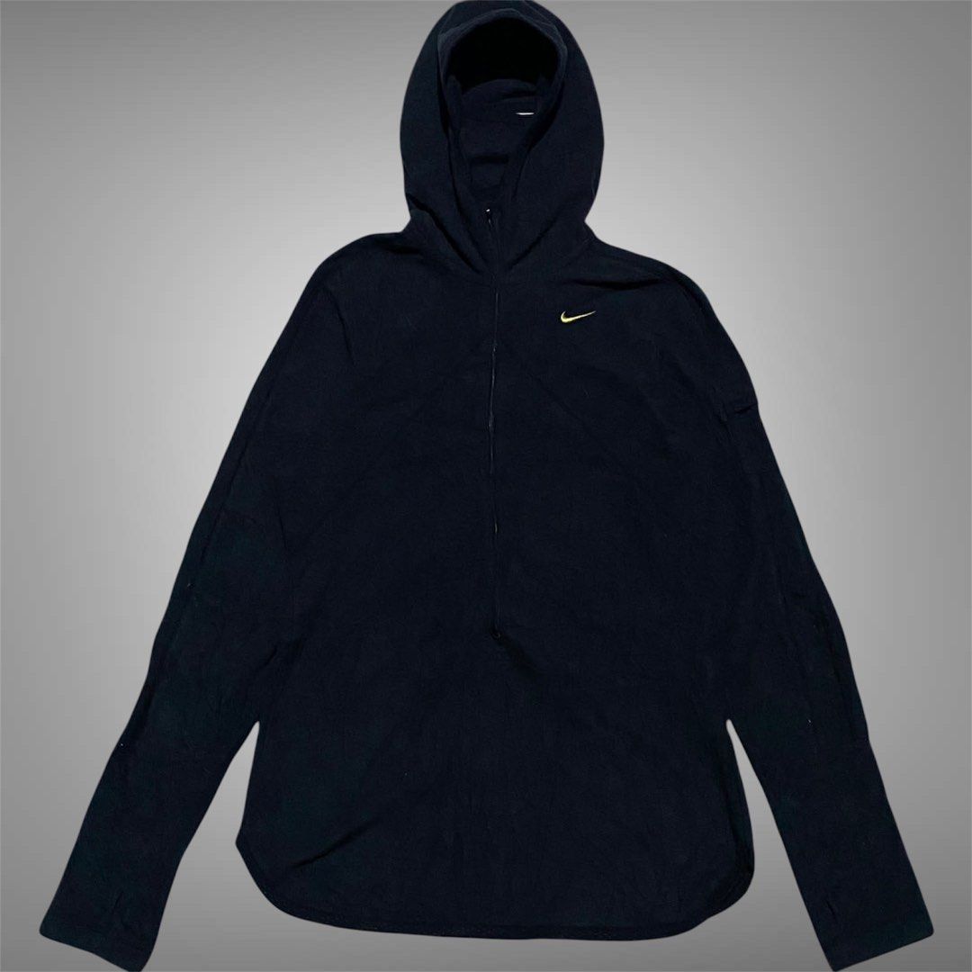 Nike swoosh (Category: Coats, Jackets and Outerwear) located in Mabalacat. Submitted by stellargarments (Listing ID 1467347607, Image 1). Description: pwede itali ang buhok may built in butas sa back ng hoodie 😁 Length : 27 Width : 17 Condition : 9/10 embroidered swoosh with pocket sa sleeve with butas sa likod ng hood complete tags super nice & kinis! very comfy & smooth on skin need wash no major stain fresh from bale.