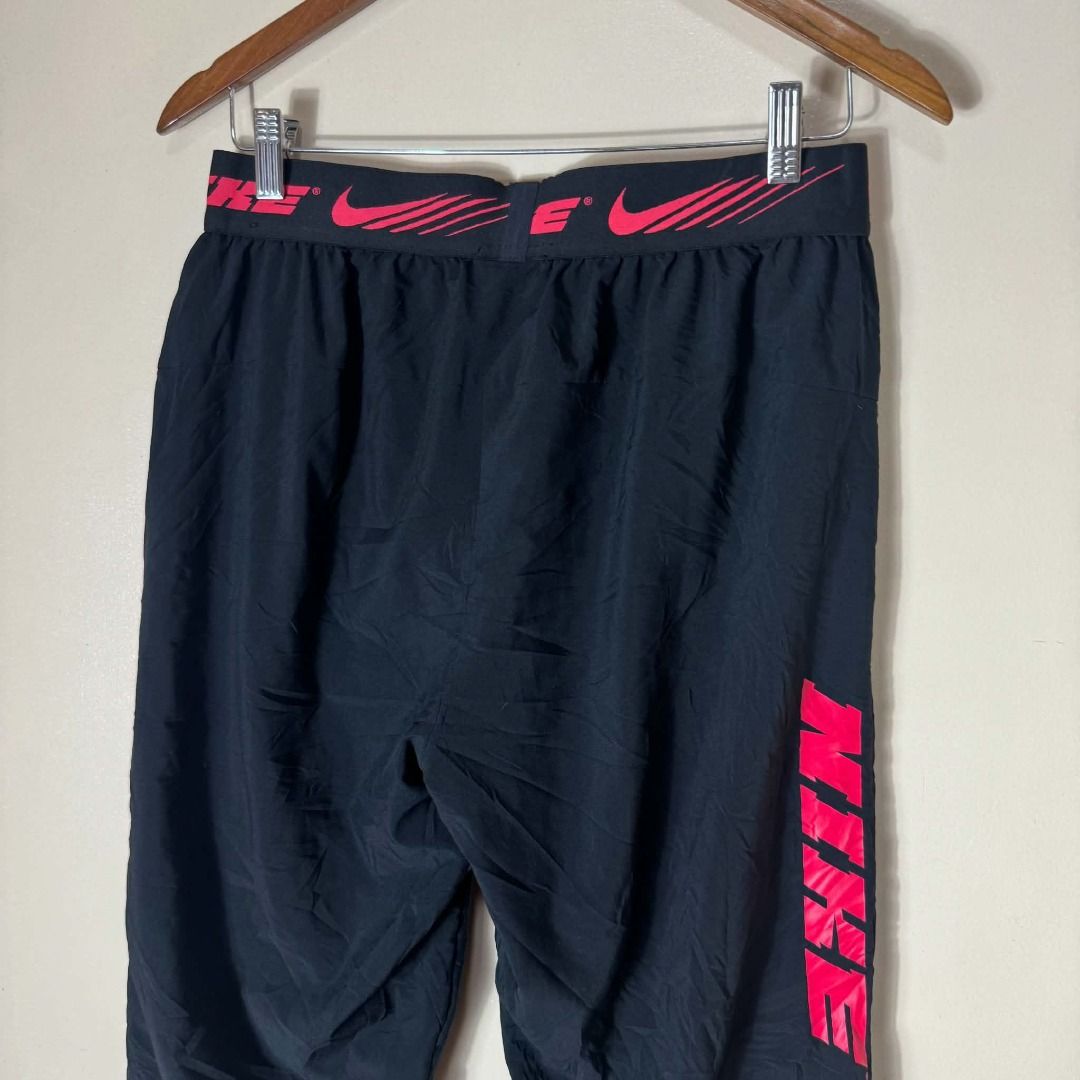 Nike Training pants (Category: Joggers) located in Davao. Submitted by cmbs141022 (Listing ID 1467205674, Image 3). Description: Nike pants Size 30-32 Length 33 Leg open 6.5" Condition: 9/10 excellent 500 plus shipping fee.