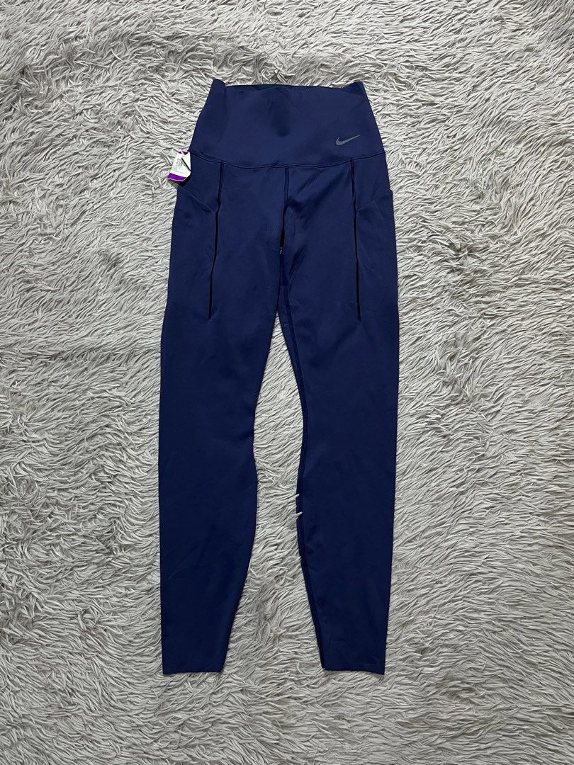 Nike Universa High Waisted Leggings (Category: Activewear) located in Dipolog. Submitted by krstnagnis98 (Listing ID 1467317834, Image 2). Description: The Nike Universa Women’s High-Waisted Leggings are midweight, medium-support athletic tights designed with an ultra-smooth InfinaSmooth fabric and no front seam to prevent riding up or bunching. Excellent to Good as New 10/10 Authentic Small No any issues Ganda po neto✨ Mine 500 Dm. ❤️💌.