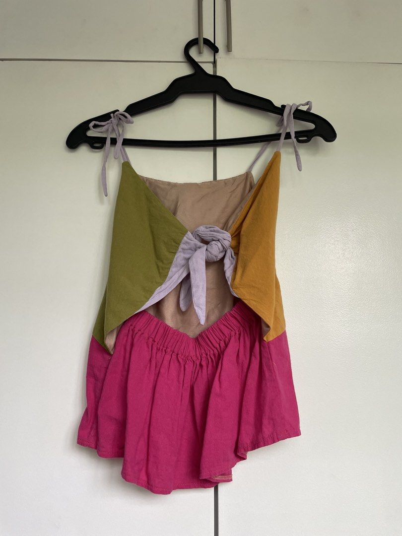 Nin & Yang tricolor top (Category: Blouses) located in Binan City. Submitted by moniqueknacks (Listing ID 1467323585, Image 2). Description: .