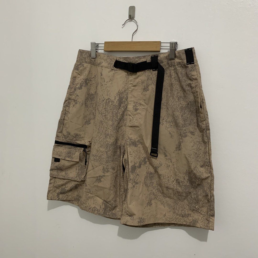 Nine Point Nine Utility Shorts (Category: Activewear) located in Tagaytay City. Submitted by deetstreet (Listing ID 1467267404, Image 2). Description: Waist: 30 Length: 20.5 Leg opening: 12.5 + sf.