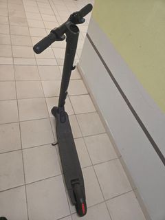 （分類：）位於 。 由 e_scooter_fancier 提交（商品編號 1467287104，圖片 1）。簡介： 。