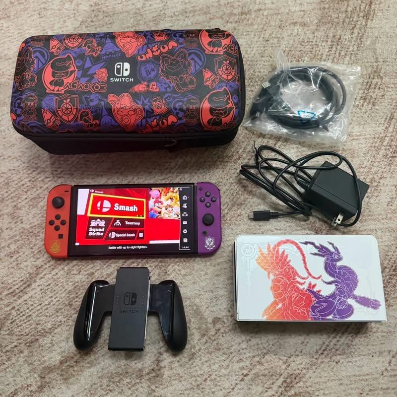 Nintendo Switch OLED Pokemon Scarlet & Violet Edition (Category: Other Gadgets) located in Manila. Submitted by kurtvalenc82453 (Listing ID 1467270822, Image 1). Description: Nintendo Switch OLED Pokemon Scarlet & Violet Edition With Super Smash Bros Gamecard Very smooth unit ❤️₱11,500 + Shipping Fee❤️ 😍All Major Credit Cards accepted😍 ❤️Bdo Buy now pay later ❤️ See photos for package inclusion ❌ Non - Jailbreak ❌ No Micro sd card ✅Iwas SCAM✅ W