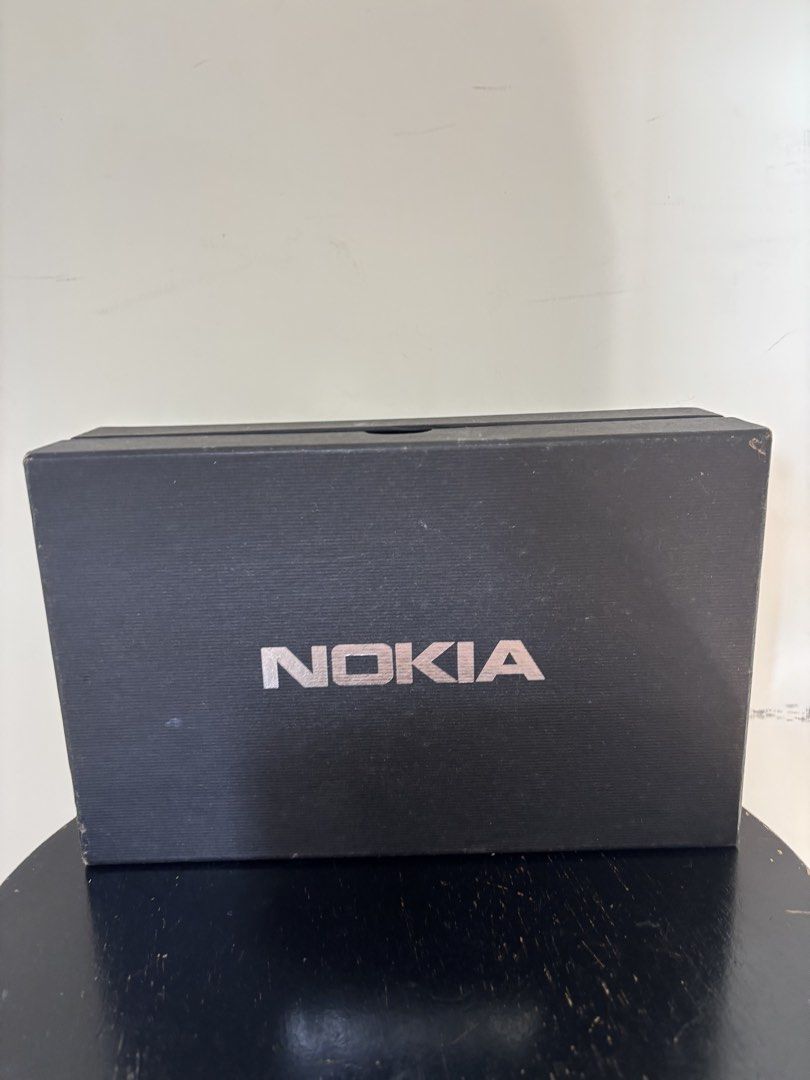 Nokia Golf 諾基亞哥爾夫球禮盒套裝 （分類：其他手機）位於 Hong Kong。 由 raymondchan72 提交（商品編號 1467339849，圖片 1）。簡介： 全新，未用過 粉嶺，荔枝角，太子旺角站交收。