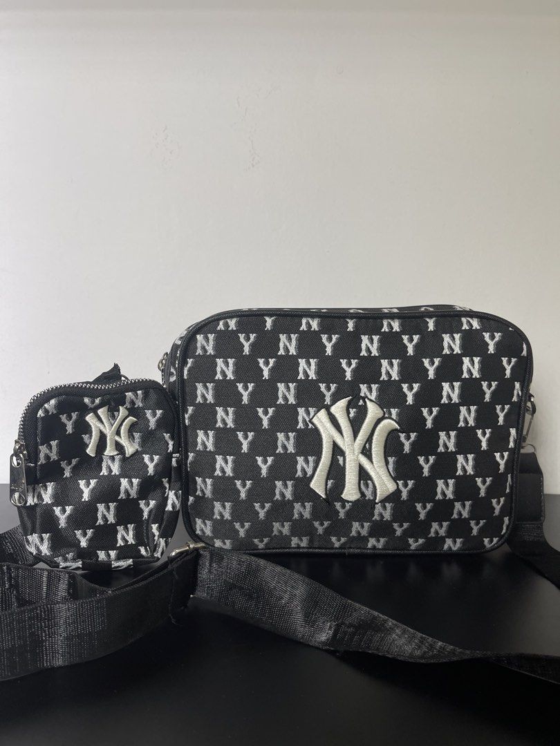 Ny bag (Category: Shoulder Bags) located in Manila. Submitted by mine2ownit (Listing ID 1467305646, Image 2). Description: Brand new unisex loc manila.