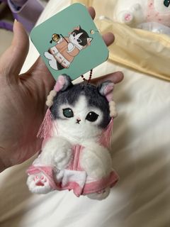 (Category: ) located in . Submitted by justshop.ph (Listing ID 1467288046, Image 1). Description: .
