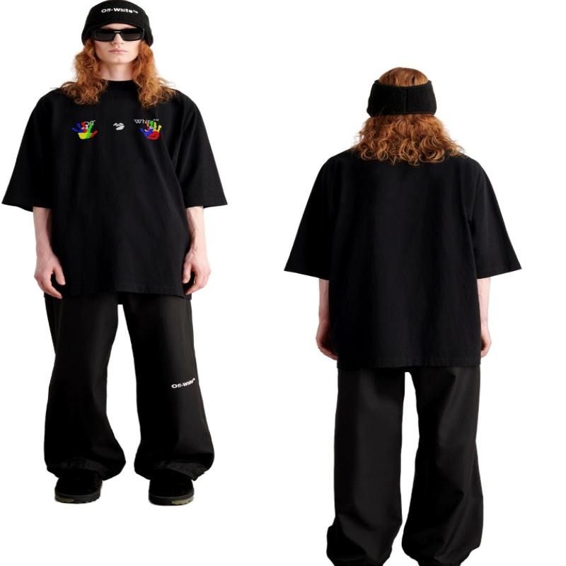 off-white 2023ss春夏新款 七彩標語短袖T恤 （分類：T-shirt、恤衫、有領衫）位於 Hong Kong。 由 farahcange83172 提交（商品編號 1467215115，圖片 8）。簡介： 📏 尺碼：S-XXL，只出優質靚貨 📸 所有圖片均為實拍，真正所見即所得 ✅ 支持退換，不設面交，一律速遞寄出。