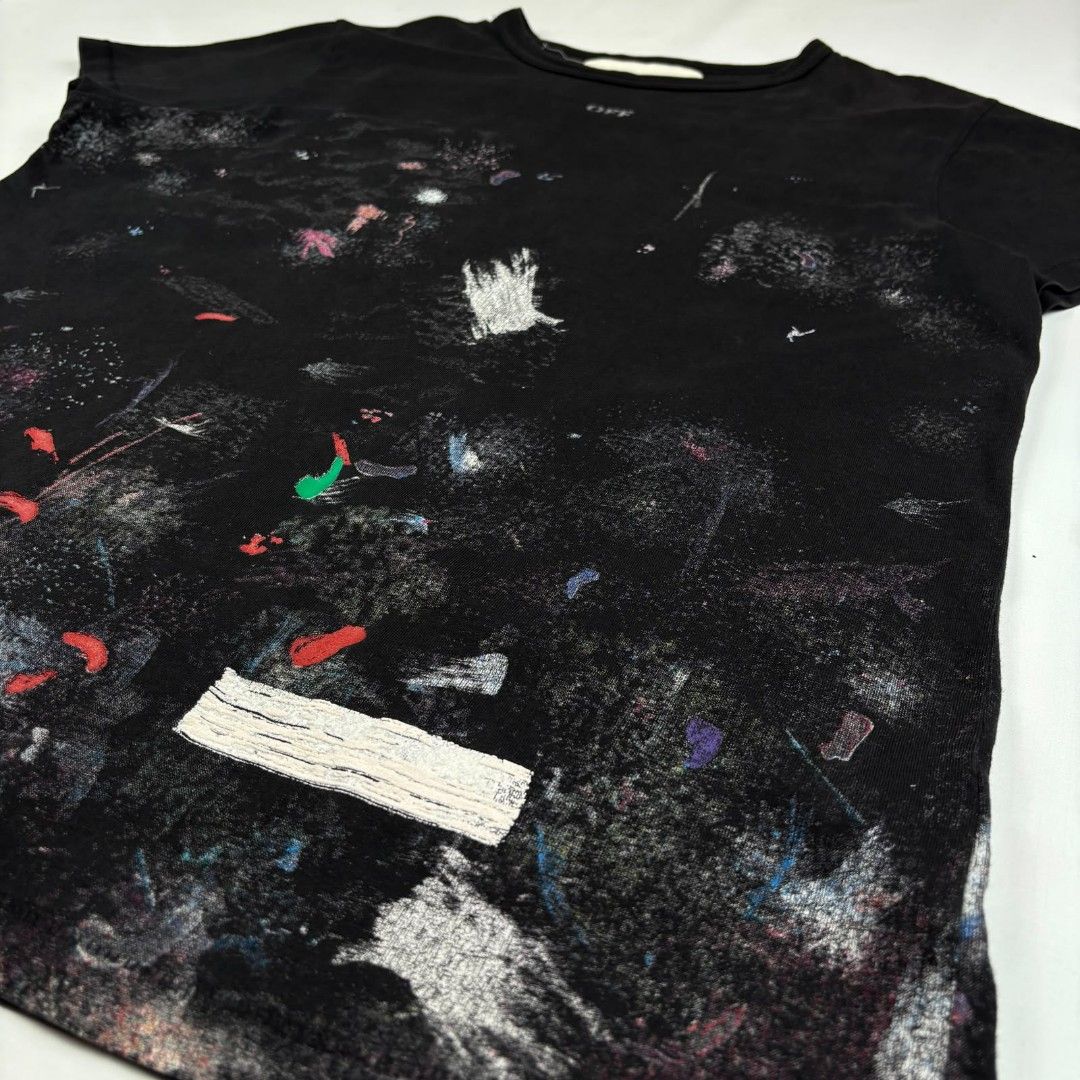 Off-White Galaxy Brushed Arrows T-Shirt (Category: Tshirts & Polo Shirts ) located in Imus. Submitted by remnnt (Listing ID 1467261554, Image 3). Description: Material: - Size: - ( Fits Men's Large) Dimes: 22x28 Condition: 9/10 Issue: Minor pinhole on the lower front.