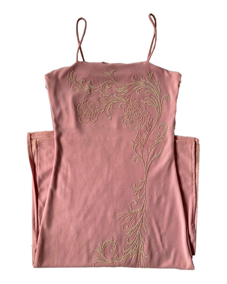 old rose midi dress (Category: Dresses) located in Minalabac. Submitted by binx.xoxo (Listing ID 1467242794, Image 1). Description: 🧷size: s-m 🧷bust: 31 in 🧷length: 34.75 in 🧷vv nice fit 🧷fabric condition is good as new 🧷swipe for flaws.