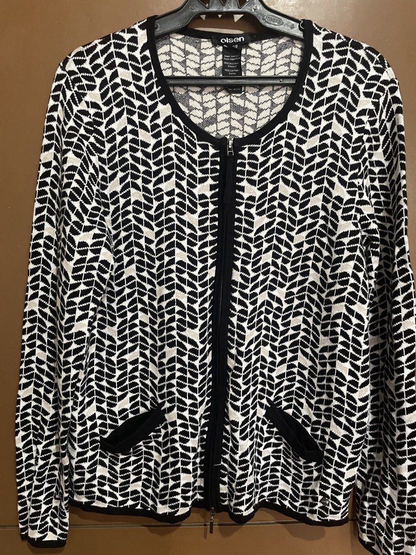 Olsen Black and White Patterned Zip Cardigan (Category: Coats, Jackets and Outerwear) located in Manila. Submitted by mochi_dear (Listing ID 1467209562, Image 1). Description: - Brand: Olsen - Size: M/8 - Color/Pattern: Black and white chevron leaf design - Material: 60% viscose, 40% cotton (super soft knit) - Features: Full two-way front zipper, two front pockets with black trim, ribbed black cuffs and hemline - Condition: Excellent pre-loved co