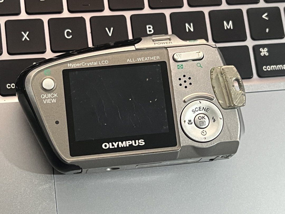 Olympus Digicam Untested, No battery (Category: Cameras) located in Subic. Submitted by collectorshaven111 (Listing ID 1467328130, Image 3). Description: Olympus Digicam No battery, Untested As is, For parts MOP: GCASH only MOD: J&T EXPRESS only Will be shipped after payment only Dm!.