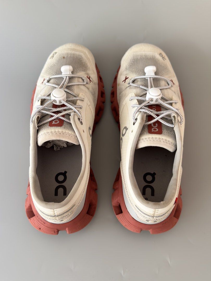 ON CLOUD X3 (WOMEN) (Category: Sneakers) located in Legazpi City. Submitted by mr.leonardo (Listing ID 1467173096, Image 3). Description: 📍ON CLOUD X3 (WOMEN) 8US | 39EURO | 25JP VERY GOOD CONDITION | SIGN OF USE MINOR DRAGS 2900 PESOS PLUS SF (SEE PICS FOR DETAILS) 📦OPEN FOR SHIPPING NATIONWIDE ✅THRIFTED PAIR LOCATION: LEGAZPI ALBAY BICOL.