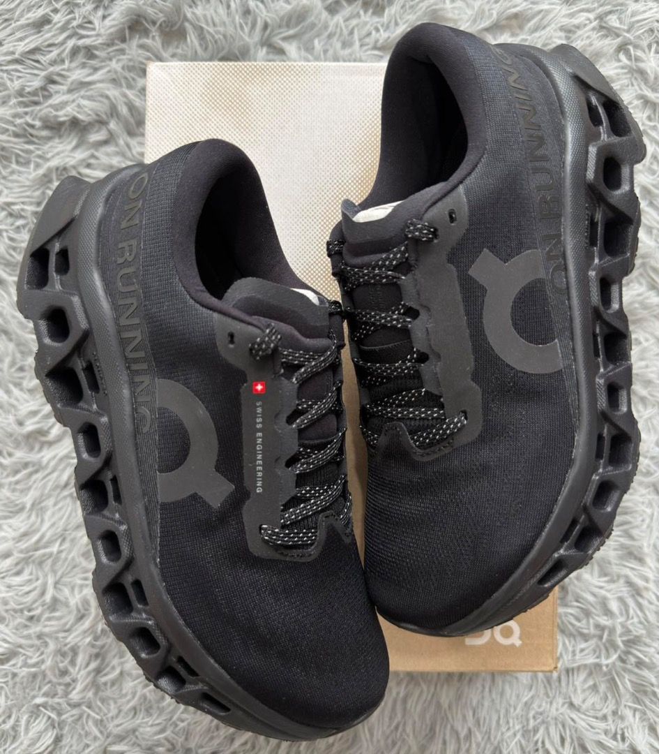 On Cloudmonster 3 Black (6W,8.5W,9W) (Category: Sneakers) located in Quezon City. Submitted by shoeplug.ph (Listing ID 1467310313, Image 1). Description: On Cloudmonster 3 Black sizes available: 6.5us W / 23.5cm 8.5us W (7.5us M) / 25.5cm 9us W (8us M) / 26cm brandnew / complete ₱7,500 each dm if interested.