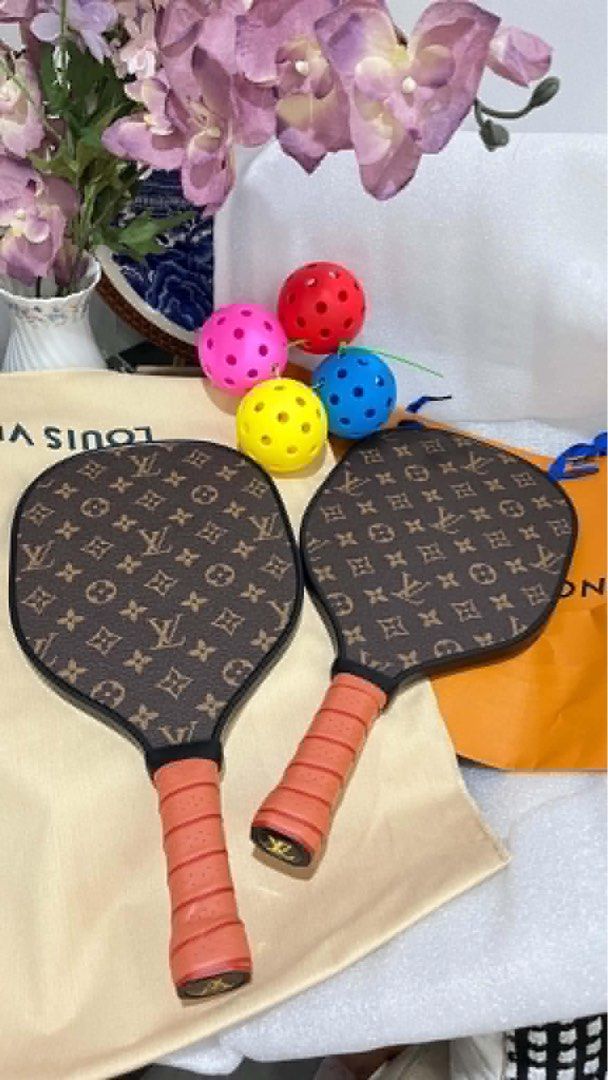 Onhand (Category: Racket and Ball Sports) located in Taytay. Submitted by prettypicks_1188 (Listing ID 1467275425, Image 3). Description: Onhand High quality guaranteed.
