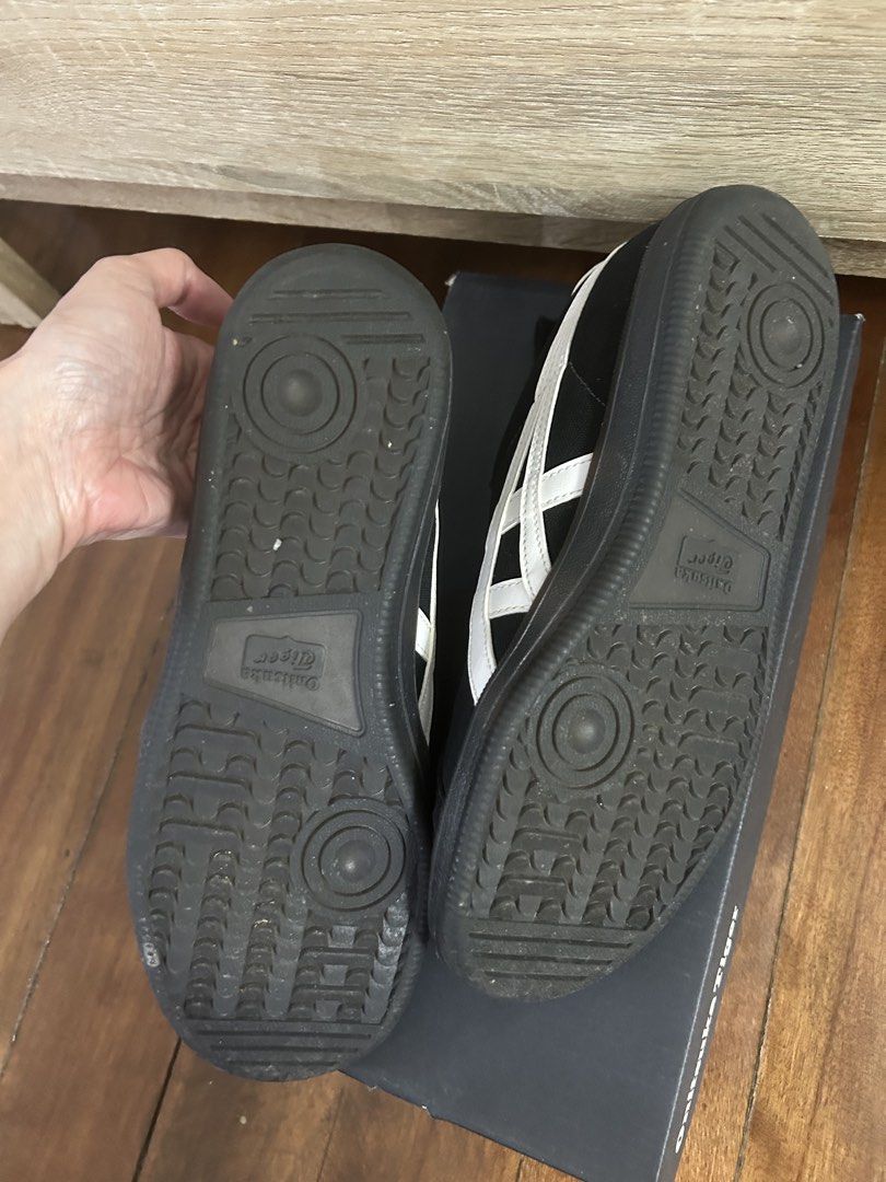 Onitsuka Sneakers for Sale - Php 2800 (Category: Sneakers) located in Quezon City. Submitted by kicayscloset (Listing ID 1467294440, Image 2). Description: .