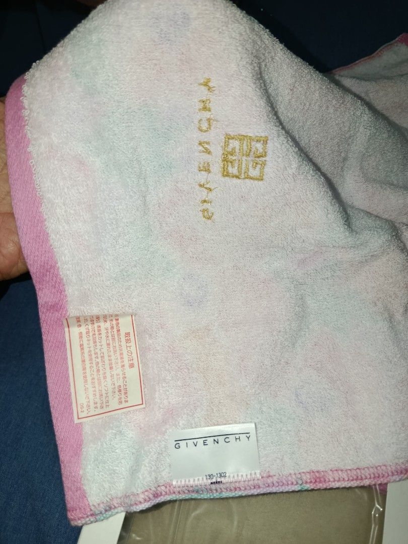 Original givenchy face towel 2 pcs (Category: Towels, Napkins & Holders) located in Quezon City. Submitted by kristal68 (Listing ID 1467357867, Image 3). Description: .