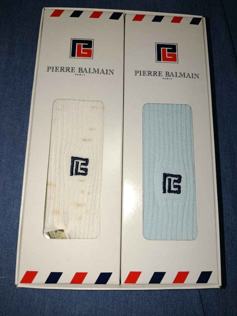 Original Pierre Balmain socks 2 pairs (Category: Socks) located in Quezon City. Submitted by kristal68 (Listing ID 1467357976, Image 1). Description: this is slightly longer. white has brown spots natural design.
