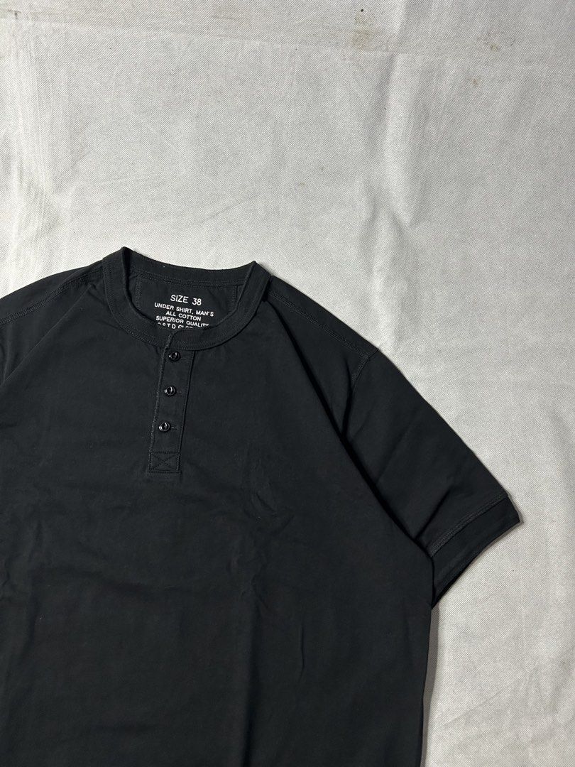Outstanding Co. Henly Shirt (Category: Tshirts & Polo Shirts ) located in Iloilo. Submitted by noy_thrift (Listing ID 1467304768, Image 2). Description: Outstanding Co. Henly Shirt Large Width 22 Length 27 Excellent Condition No Issue.