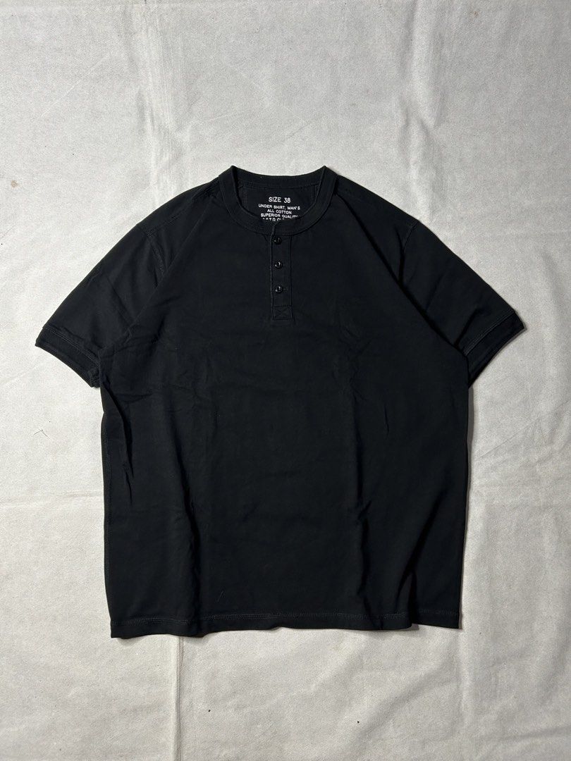 Outstanding Co. Henly Shirt (Category: Tshirts & Polo Shirts ) located in Iloilo. Submitted by noy_thrift (Listing ID 1467304768, Image 1). Description: Outstanding Co. Henly Shirt Large Width 22 Length 27 Excellent Condition No Issue.