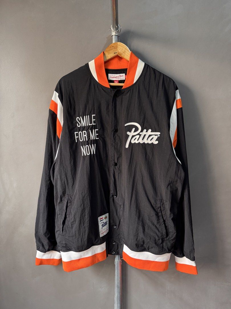 Patta - Mitchell & ness - Button up Jacket 2017 (Category: Activewear) located in Cabuyao City. Submitted by _streetflavor (Listing ID 1467228341, Image 1). Description: Patta - Mitchell & ness - Button up Jacket 2017 Excellent Used Size: XL Length: 29 Width: 24.5 -2,500 pesos Dm.