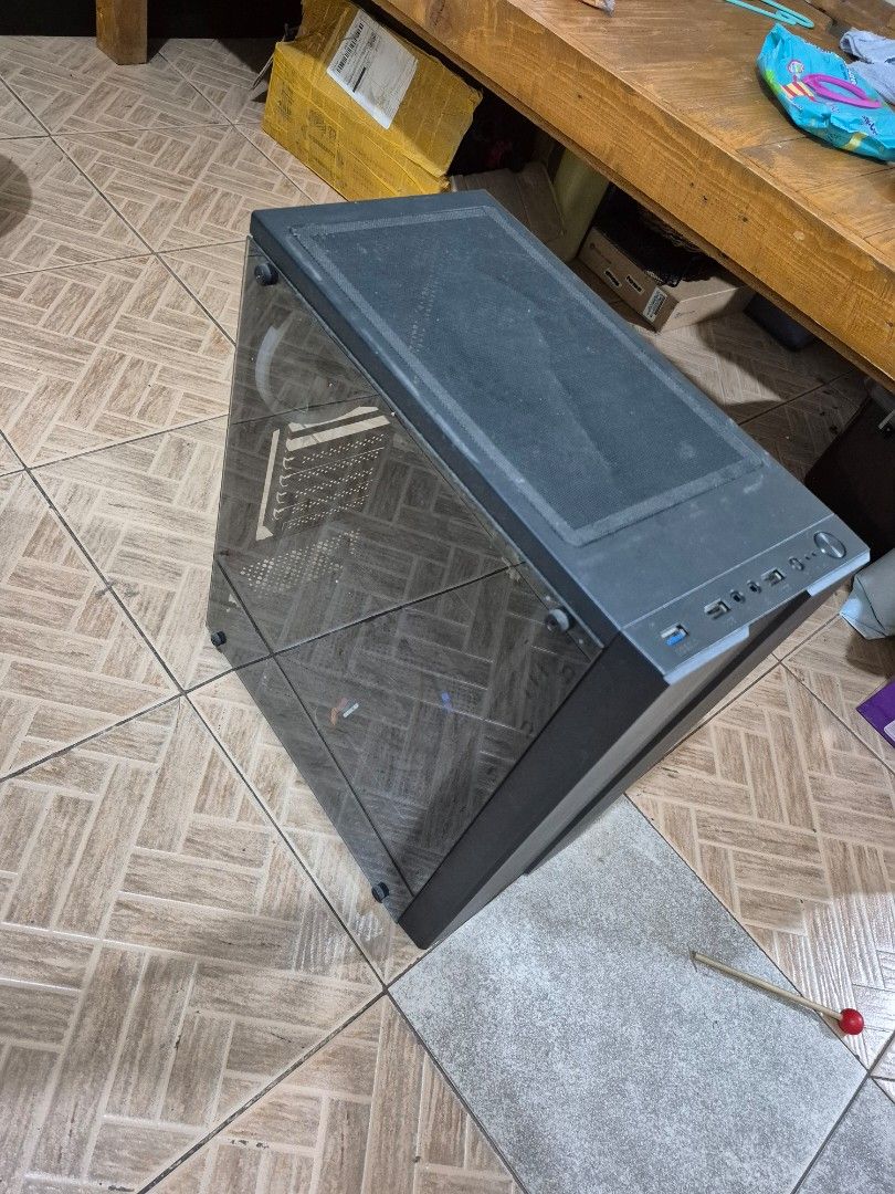 PC CASE MATX VOKING MACE WITH BOX (Category: Computer Parts) located in Manila. Submitted by trstnkm (Listing ID 1467252705, Image 2). Description: .