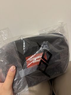 （分類：）位於 。 由 geeleegulu 提交（商品編號 1467305421，圖片 1）。簡介： 。