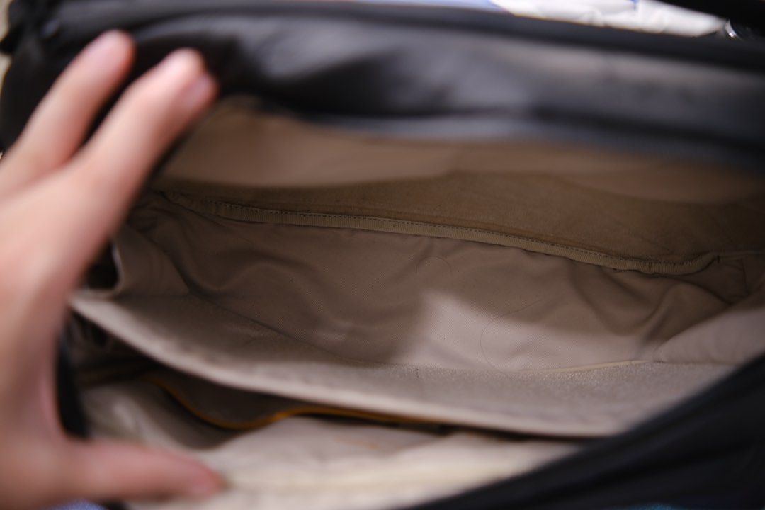 PGY TECH CAMERA BAG 10L (Category: Sling Bags) located in Manila. Submitted by departmentstore.ph (Listing ID 1467245502, Image 3). Description: No dividers included..