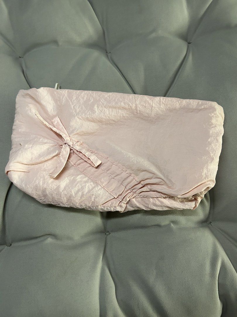 Pink Pouch with Ribbon (Category: Accessory Holder, Box & Organizers) located in Quezon. Submitted by martyyiii (Listing ID 1467338400, Image 1). Description: 🦦 pink pouch ⭐️ can be use as a pencil case, makeup pouch, or other essentials things ⭐️ forgot where i got it from ⭐️ has little concealer stain inside.