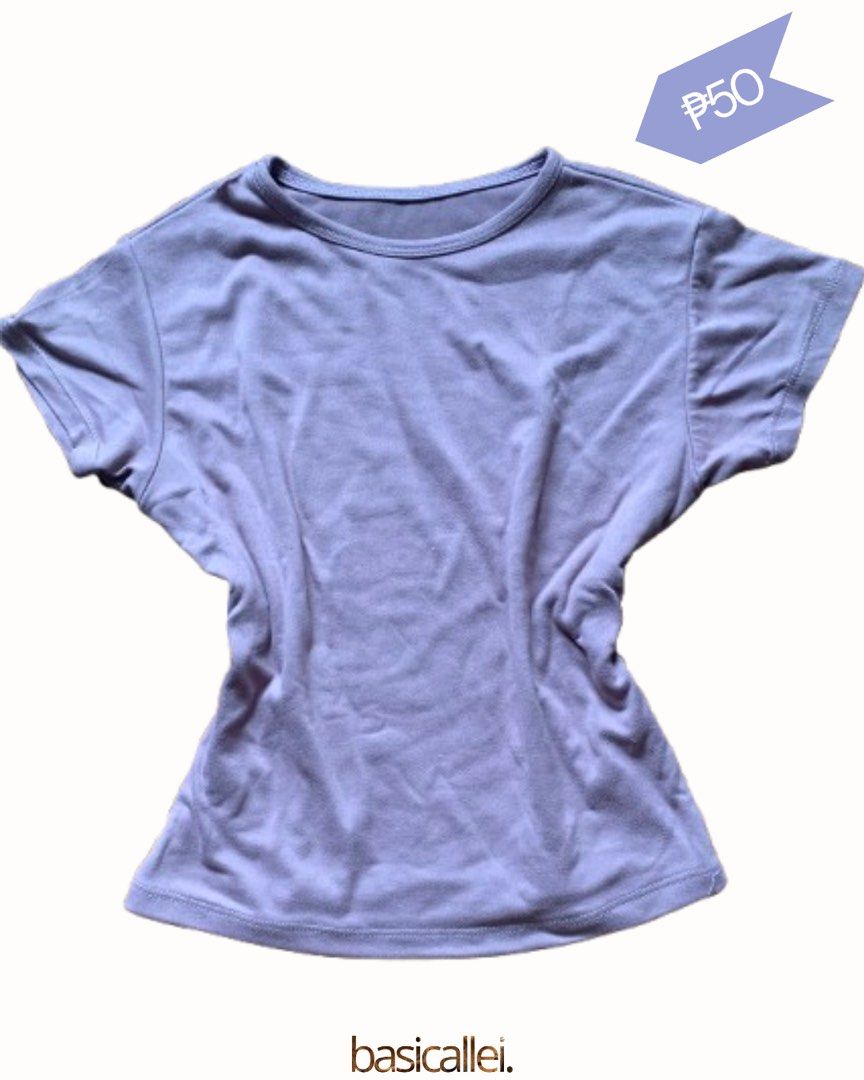 Pink Purple Top (Category: Shirts) located in Quezon City. Submitted by basicallei (Listing ID 1467238351, Image 1). Description: Fits XS-M (Body in photo is M) Mininal issue: loose thread made a hole (sewable).