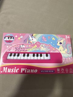 (Category: ) located in . Submitted by sunandrainbow (Listing ID 1467273167, Image 1). Description: .